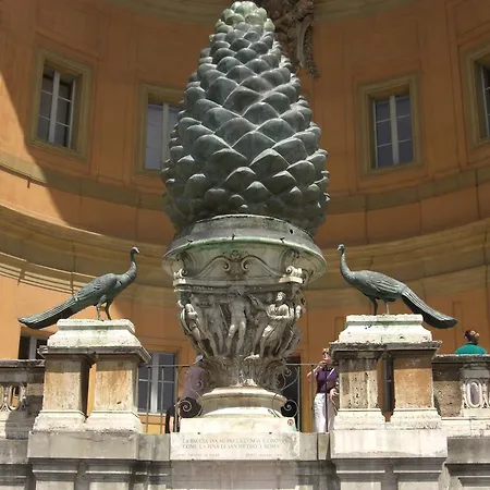 Viale del Colosseo-2