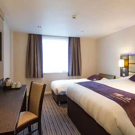 Premier Inn London Tower Bridge-3