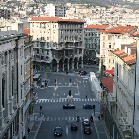 B&B Piazza Goldoni-2