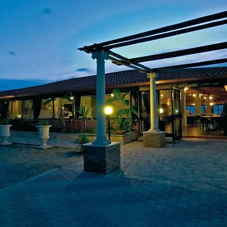 VMhotel Napeto Dog Village-2