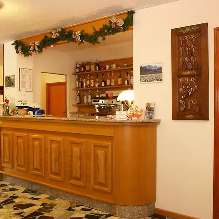 Hotel Biancaneve-3