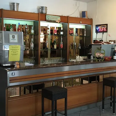 Hotel Villa Al Parco-2