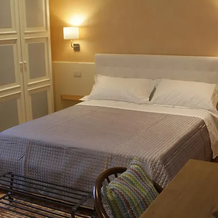 B&B I Propilei di San Girolamo-3