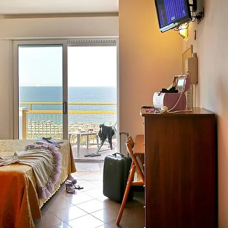 Hotel Patrizia-3