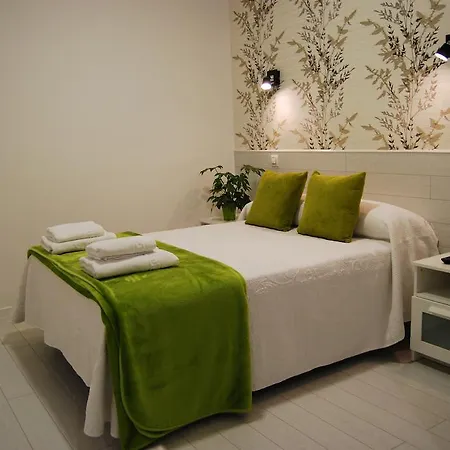 Hostal Petite Maman-2