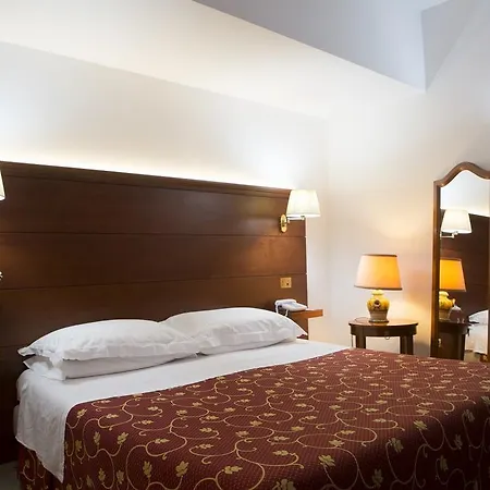 Hotel Carlton-3