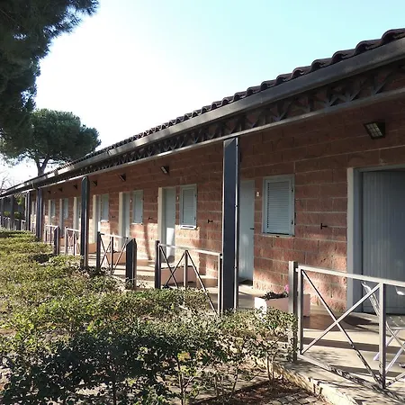 Appartamenti Villaggio Internazionale-3