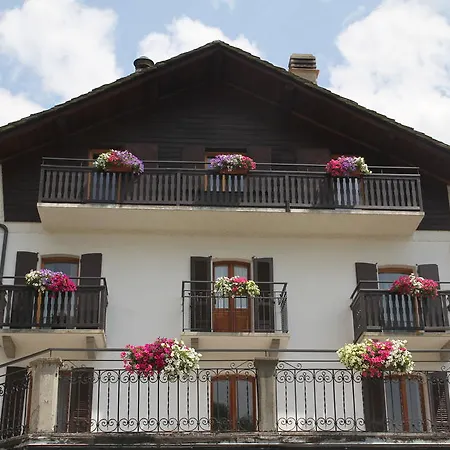 Hotel Roseg-3