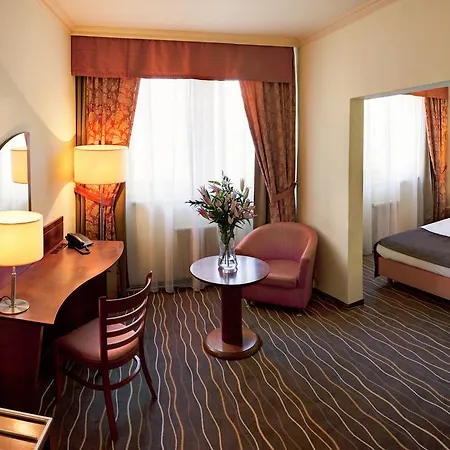 Luxury Family Hotel Bílá Labuť-3