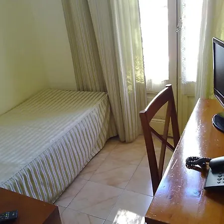 Hotel Toledano Ramblas-3