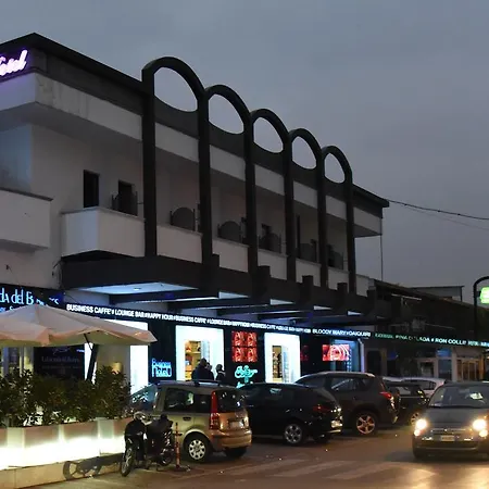 Business Hotel-3