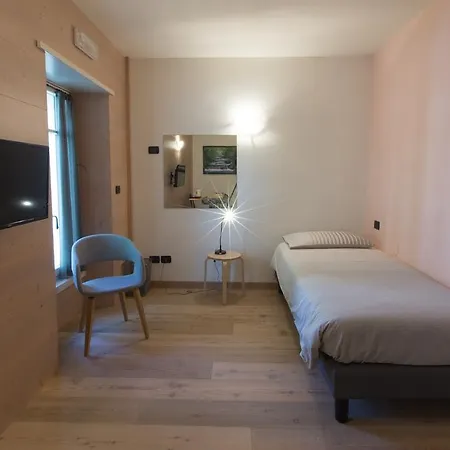 Marzia Rooms-3