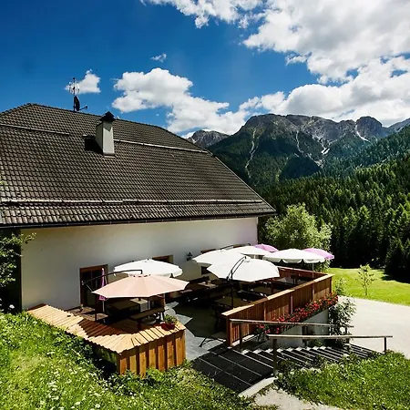 Berggasthof Trattes-2