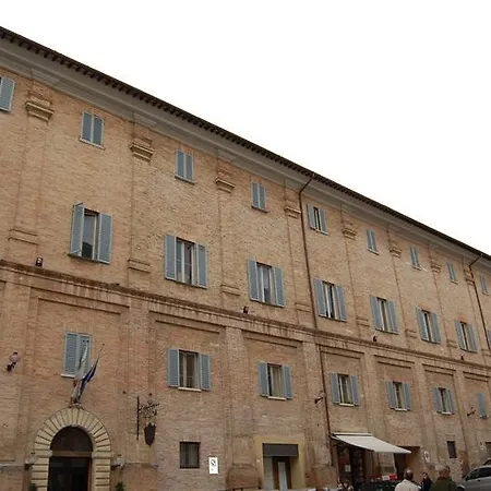 Guest House Domus Urbino-3