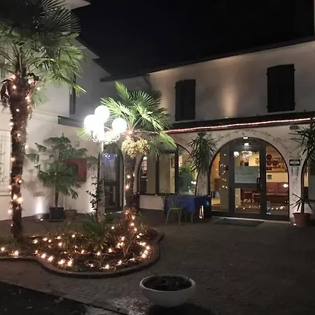 Hotel Ristorante La Grotta-2