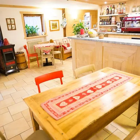 Hotel Restaurant La Barme-3