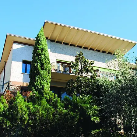 Villa Tra' Monti-2