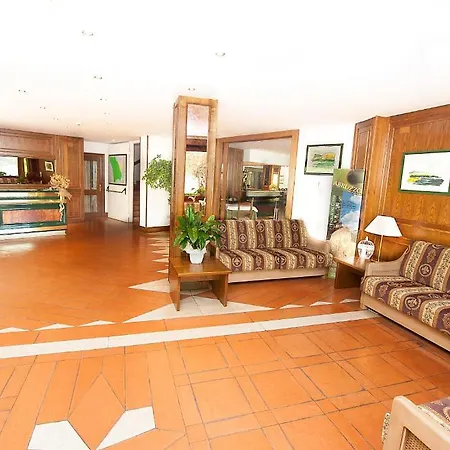 Hotel Acquevive-3