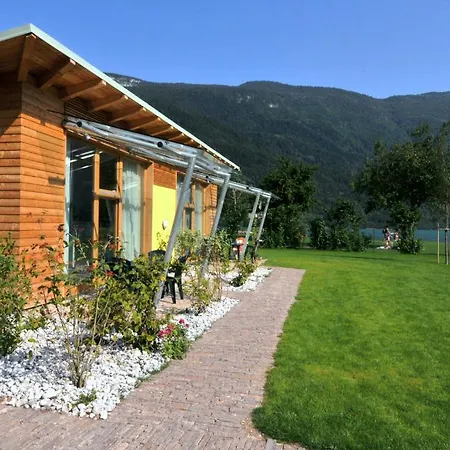 Bungalows Chalets Lago di Molveno-2