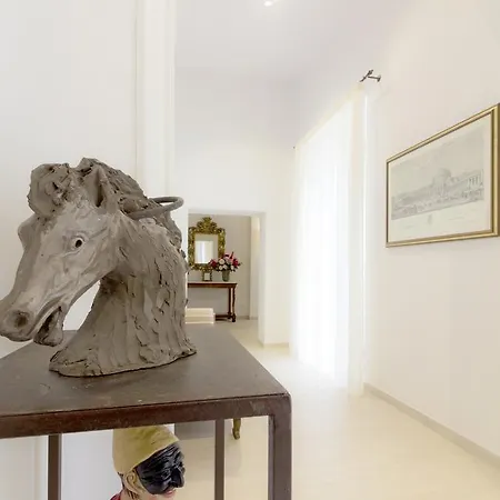 Palazzo D'Auria Aparthotel-3