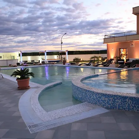 Grand Hotel Paradiso-3
