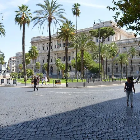 Piazza Cavour Suite-2