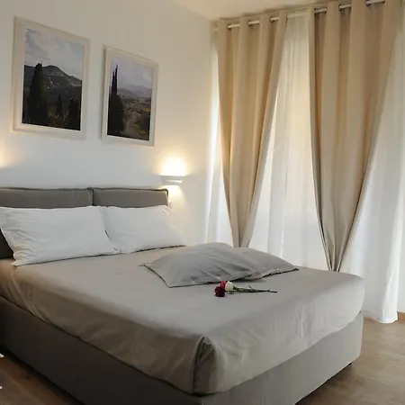 Piccolo Borgo Antico-3