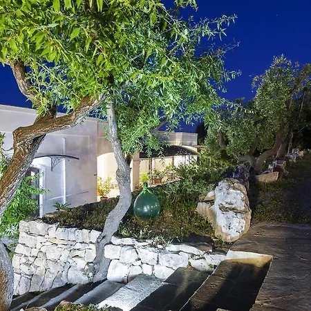 B&B Pozzo Di Luce - Adults Only-3
