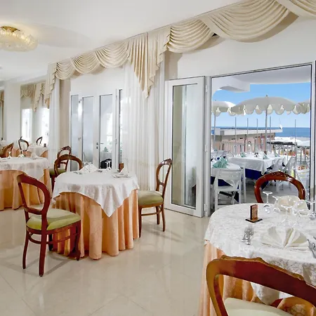 Adriatico Hotels Milano Marittima-3
