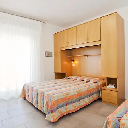 Hotel Augusta-3