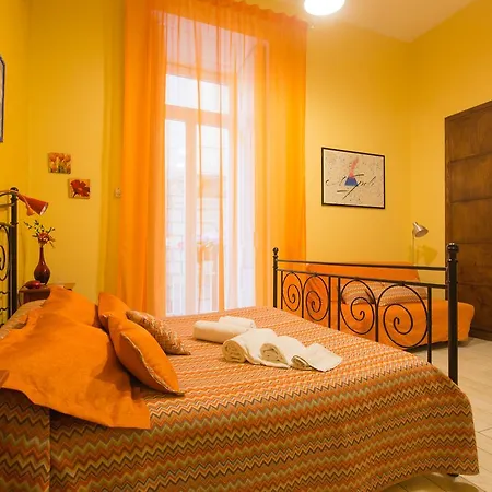 Bed&Breakfast Piazza Dante-2