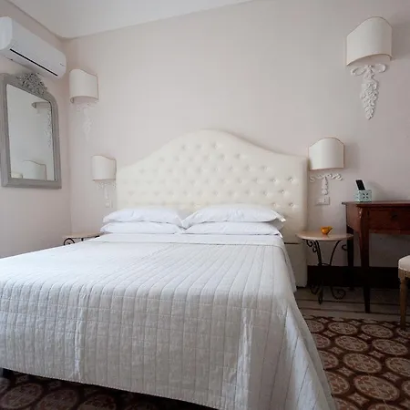 Sveva Rooms-3