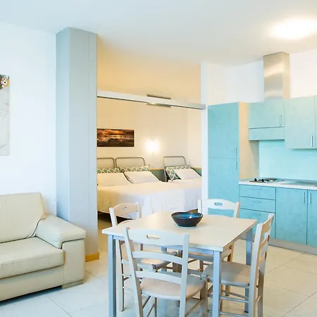 Romea Aparthotel-3