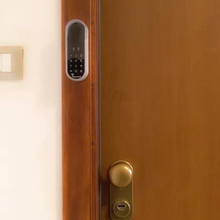 Ricci Home-3