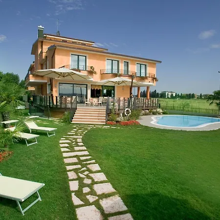 Hotel La Rondine-2