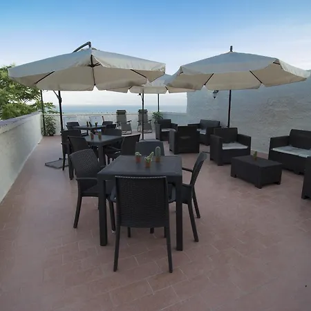 La terrazza del borgo-2