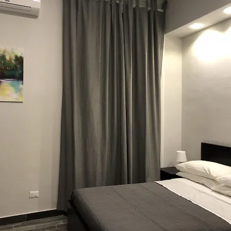 Caio Duilio B&B-2