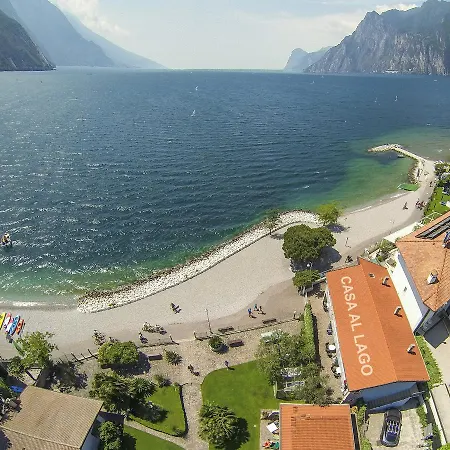 Casa Toblini Al Lago On The Beach-2