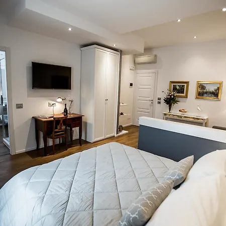Arena Suite-3