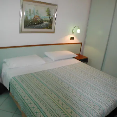 Residence Mediterraneo-3