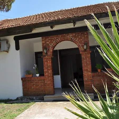 Tropikal Bungalows-3