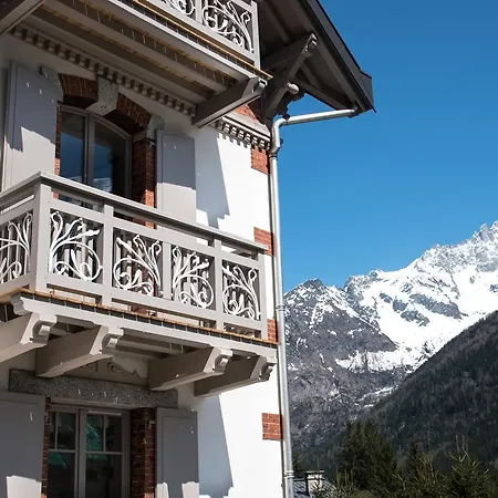 Appart'Hotel Aiguille Verte & Spa-3