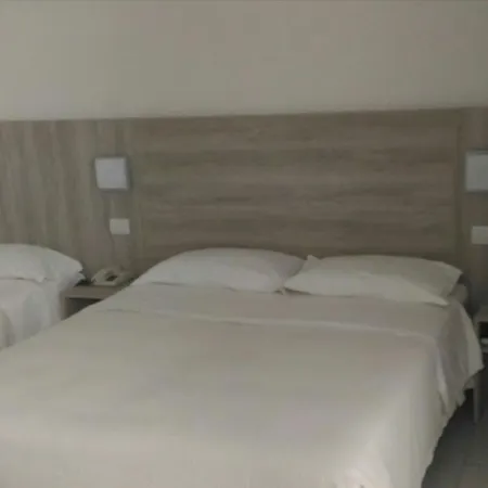 Hotel Monti-3