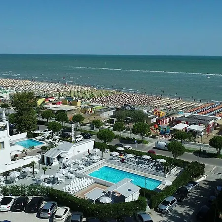 Hotel Promenade Universale-2