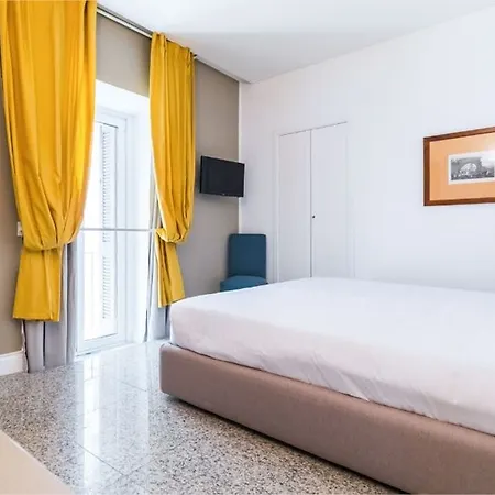 Suites Lungomare-2