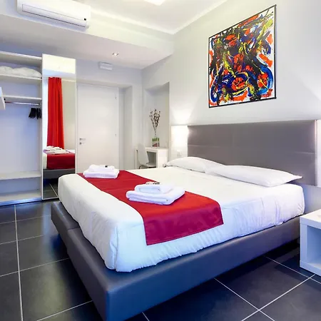 Nearhome Smart Suites Guest House-3