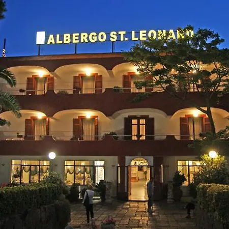 Hotel St. Leonard-2
