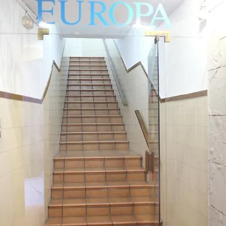 Hostal Europa-3