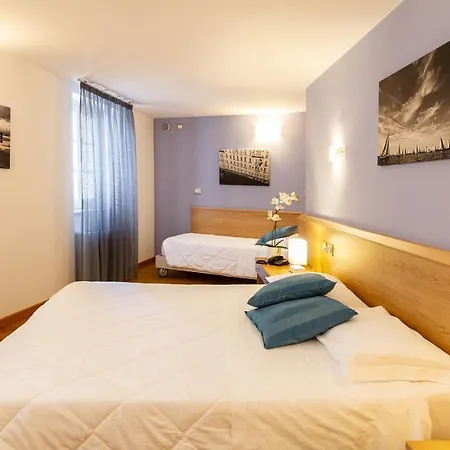 Hotel All'Arco-2