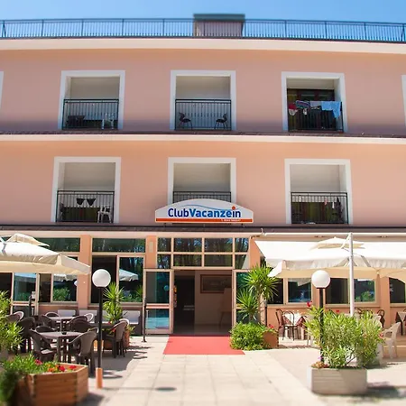 Club Vacanze In-3